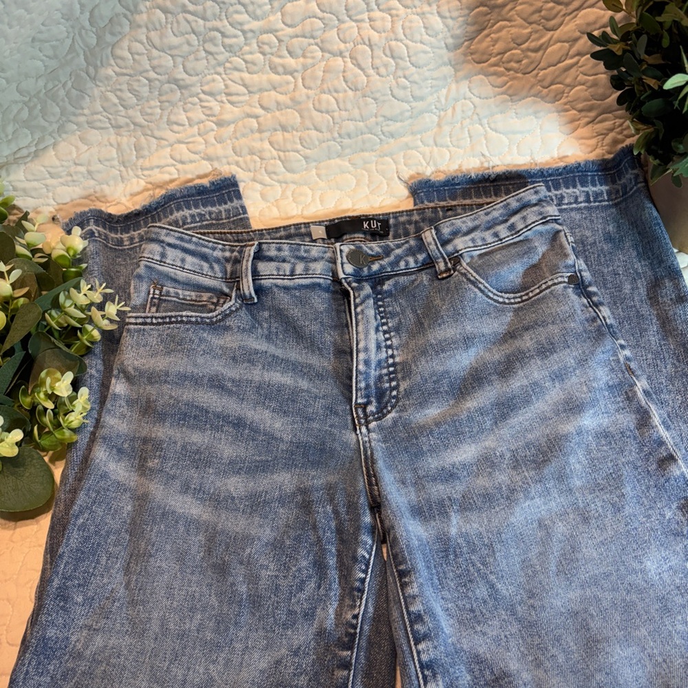 Kut from the Kloth Light Blue Denim